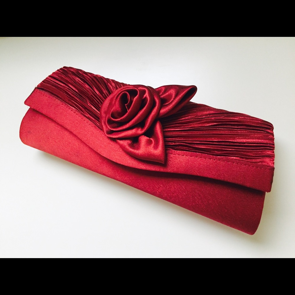 Pleated Satin Damara Clutch