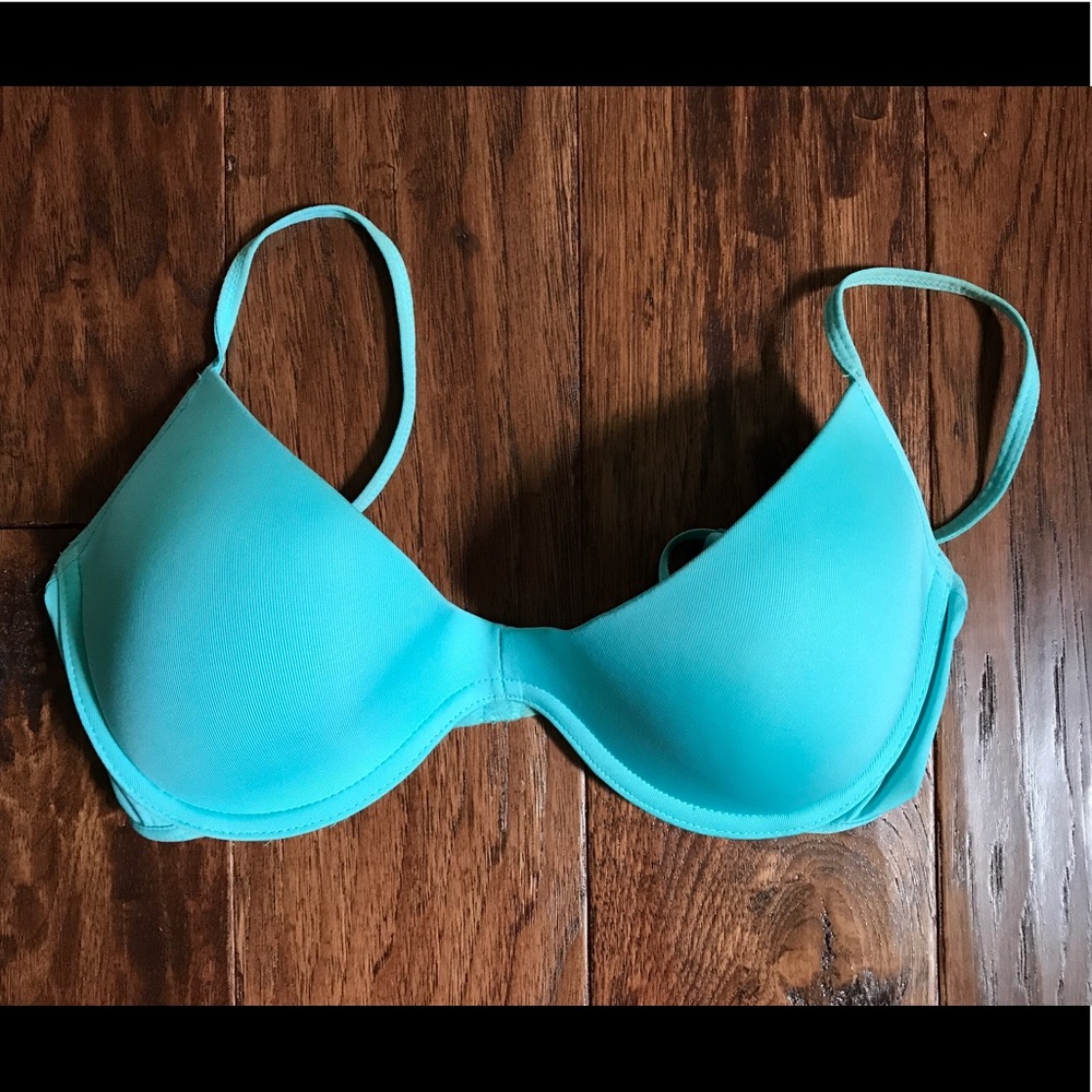 Bra Bundle - Picture 4 of 8