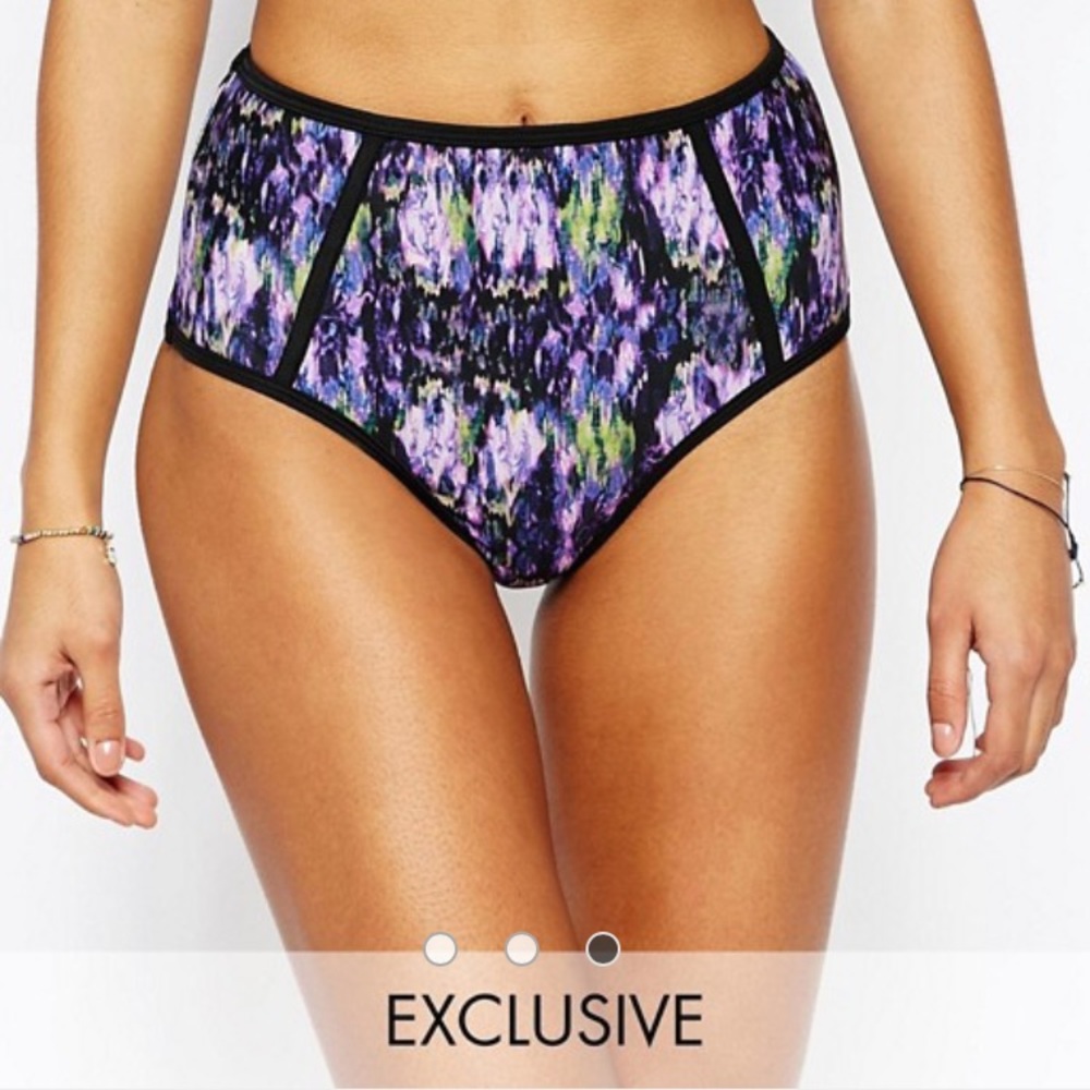 Wolf & Whistle High Rise Bikini Bottoms Size 8