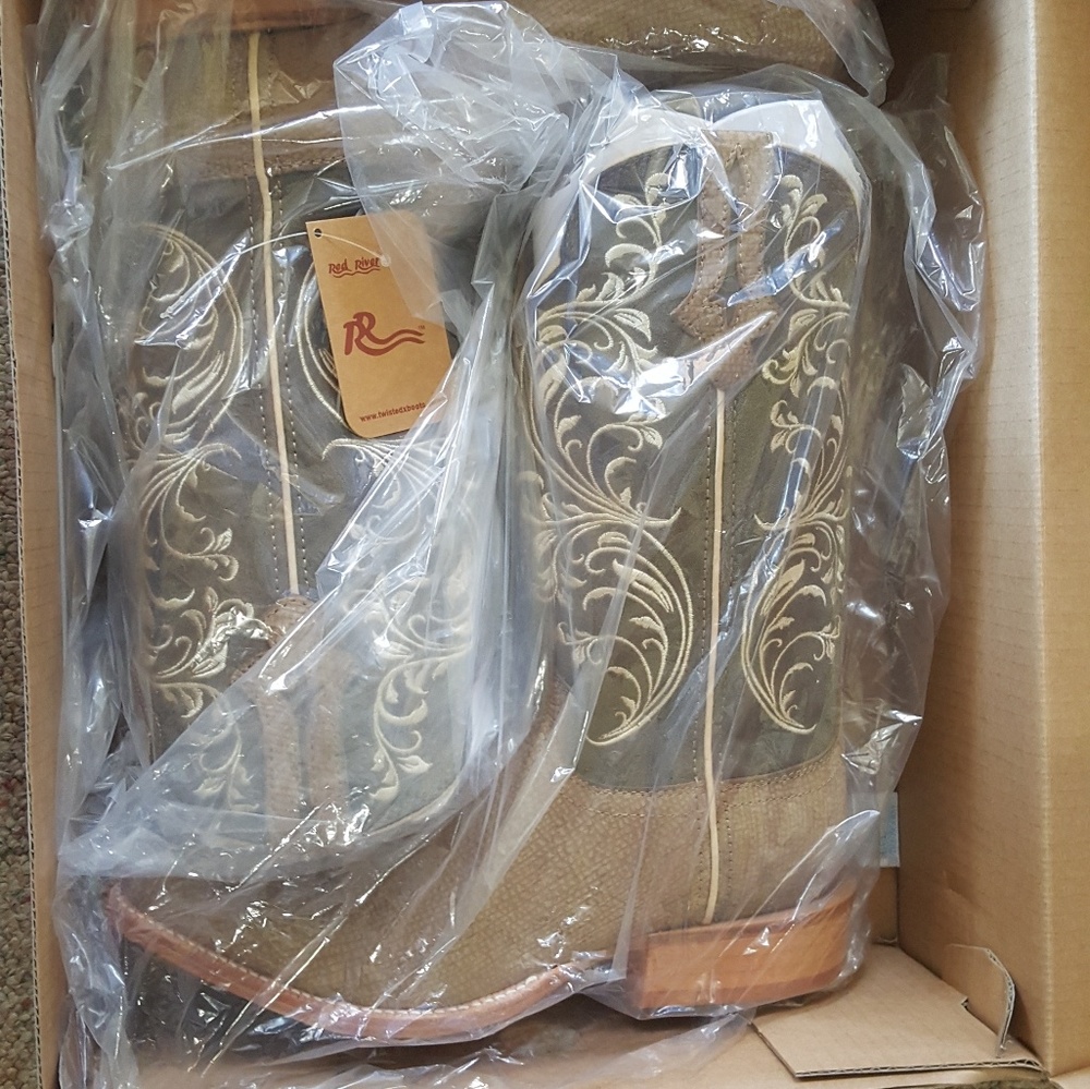 Twisted X Boots Cowgirl size 9.5