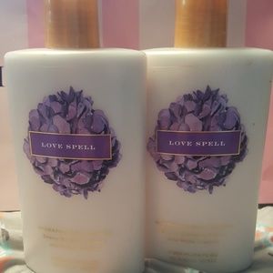 VS Love Spell Lotion set