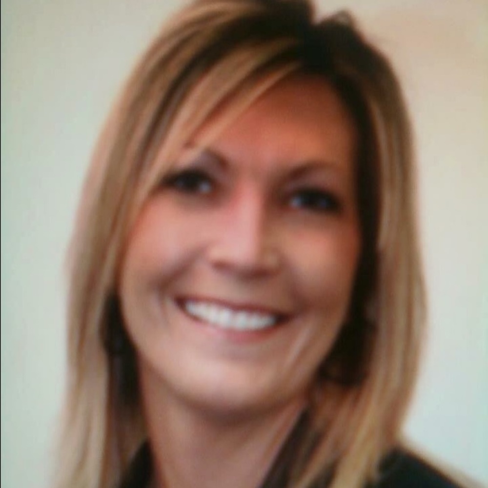 Meet your Posher, Kelli