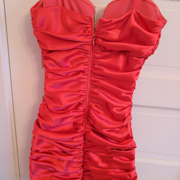 ADRIANNA PAPELL red Dress - Picture 2 of 4