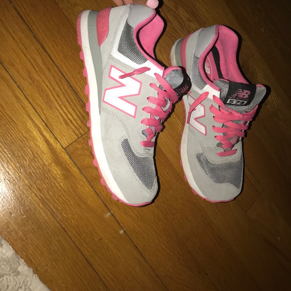 New balance shoes