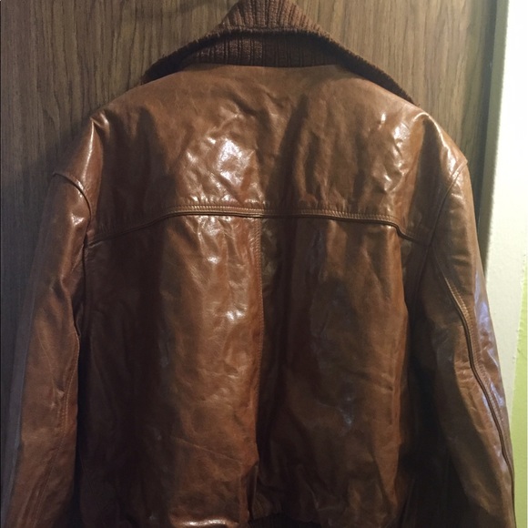 Great bomber jacket with knitted collar and cuffs - Picture 3 of 4