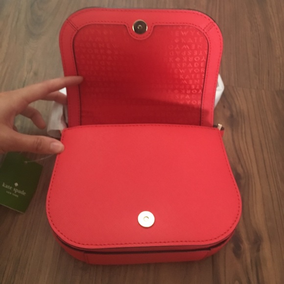 BRAND NEW w/ tags- Kate Spade Alfie Cross Body Bag - Picture 4 of 5