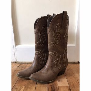 Very Volatile cowboy boots - worn once