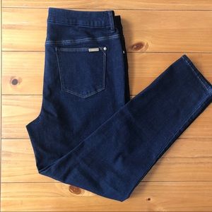 🆕slimming ankle jeans
