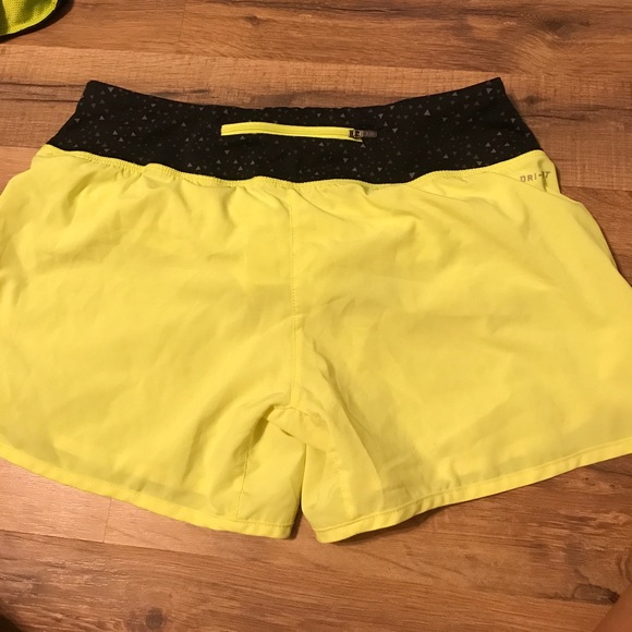 Neon yellow Nike running shorts - Picture 2 of 3