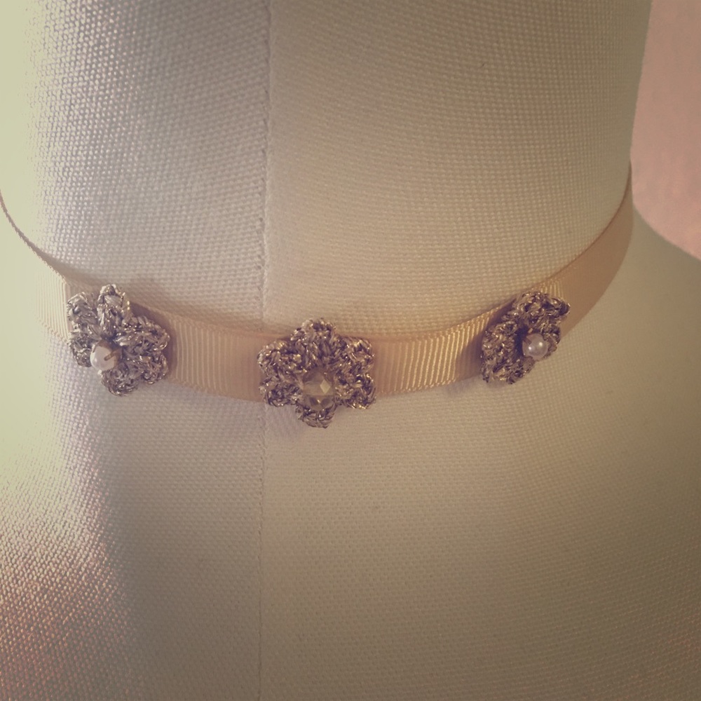 Tan choker set👑👑👑