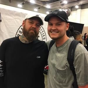 Meet your Posher, Wade