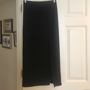 Black pencil skirt with slit