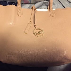 Brand New!! BCBG Handbag with clutch