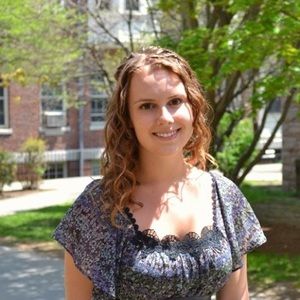 Meet your Posher, Elizabeth