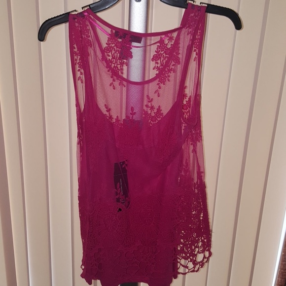 INTERNATIONAL CONCEPTS TOP - Picture 2 of 2