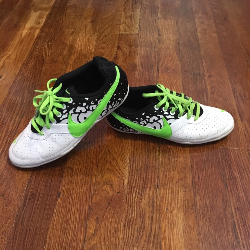 Nike indoor soccer cleats