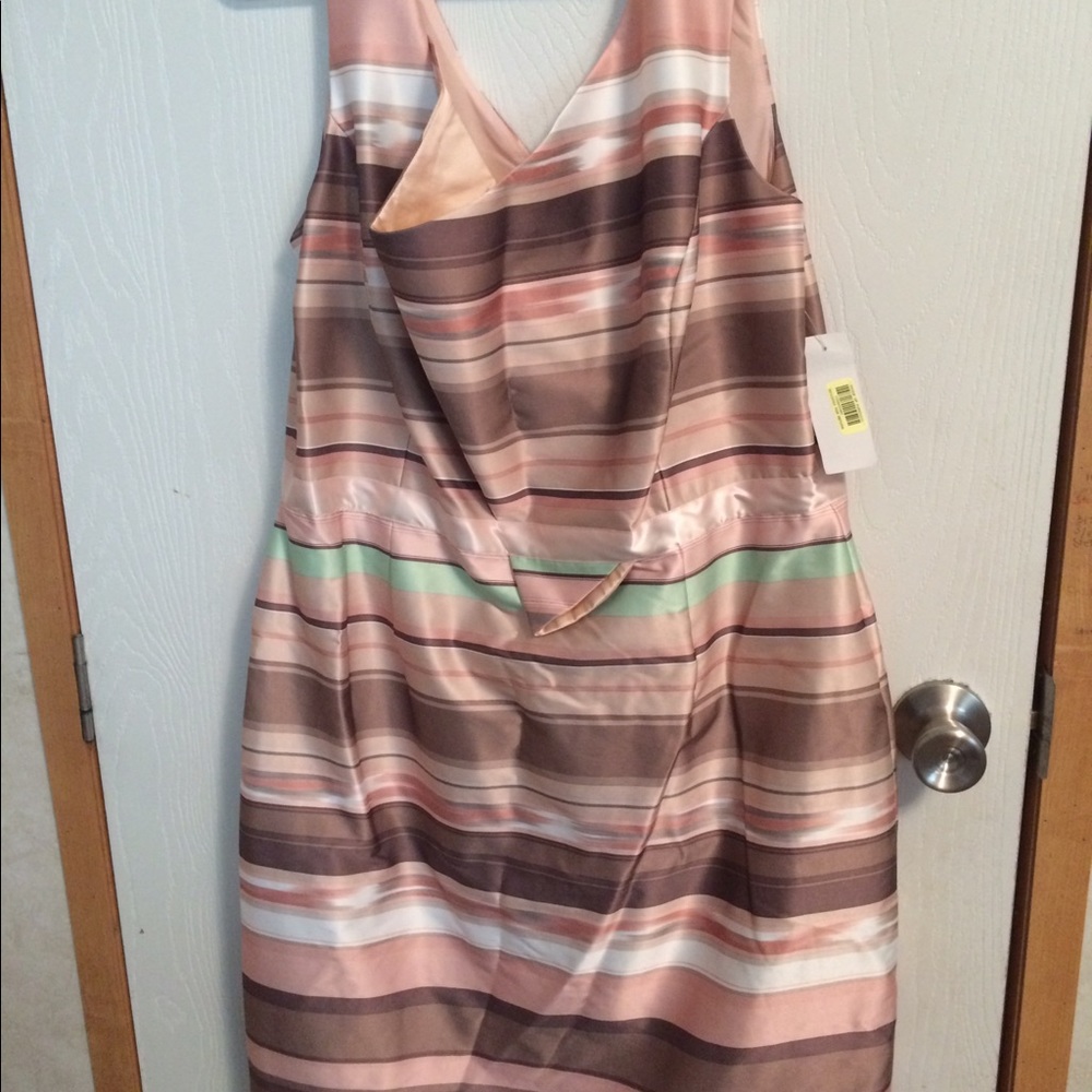 Ladies dress