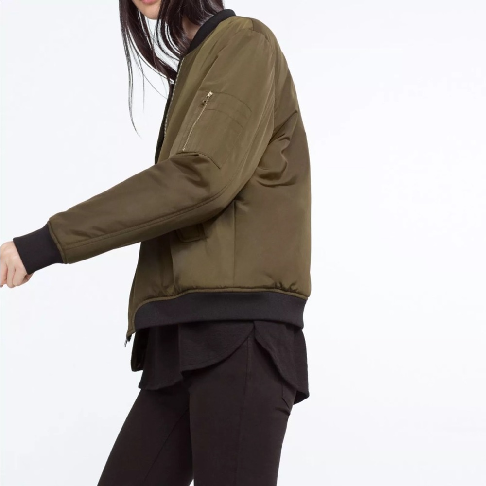Green and black bomber jacket gently worn - Picture 2 of 2