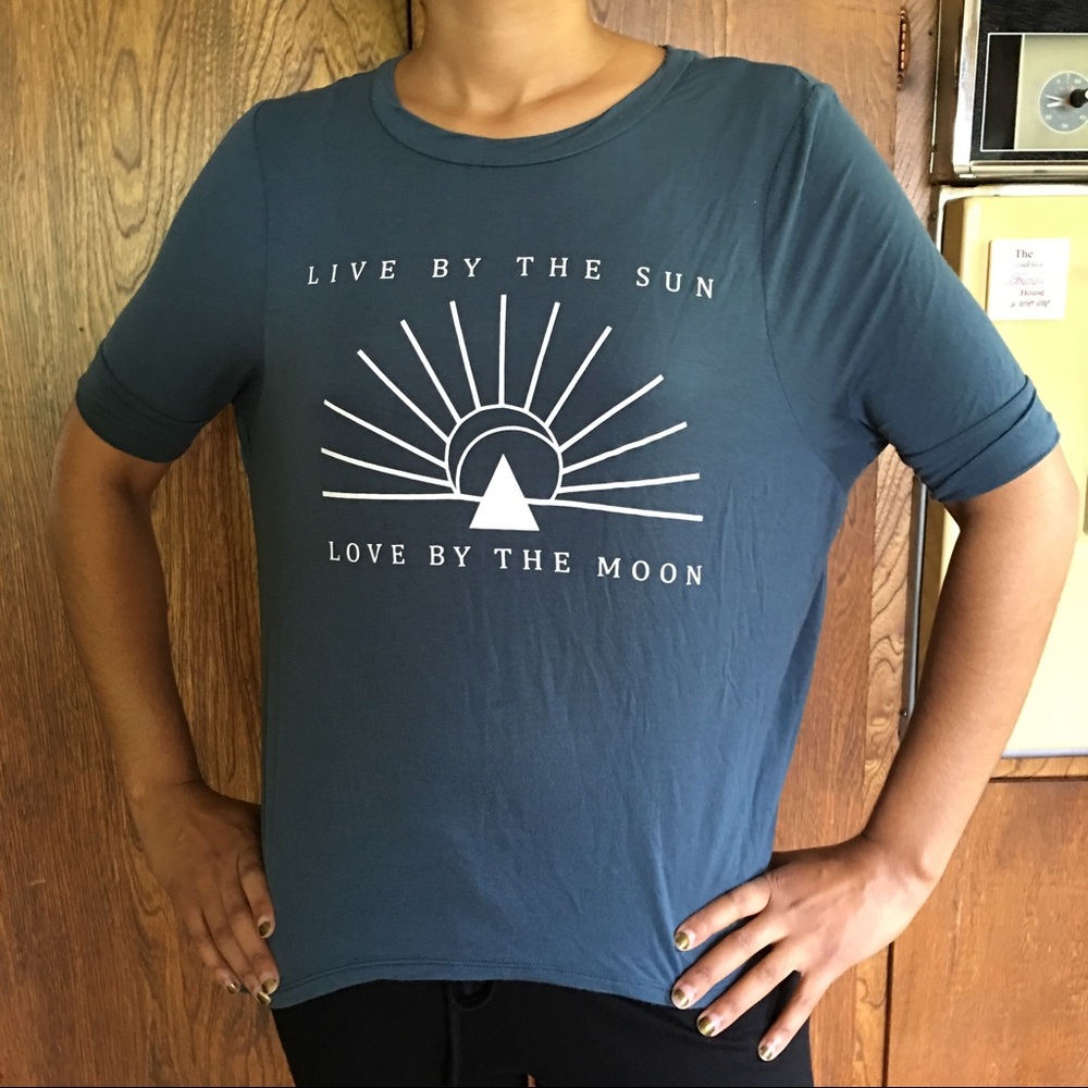 HP ▪️ Live by the 🌞 Love by the 🌝 Top