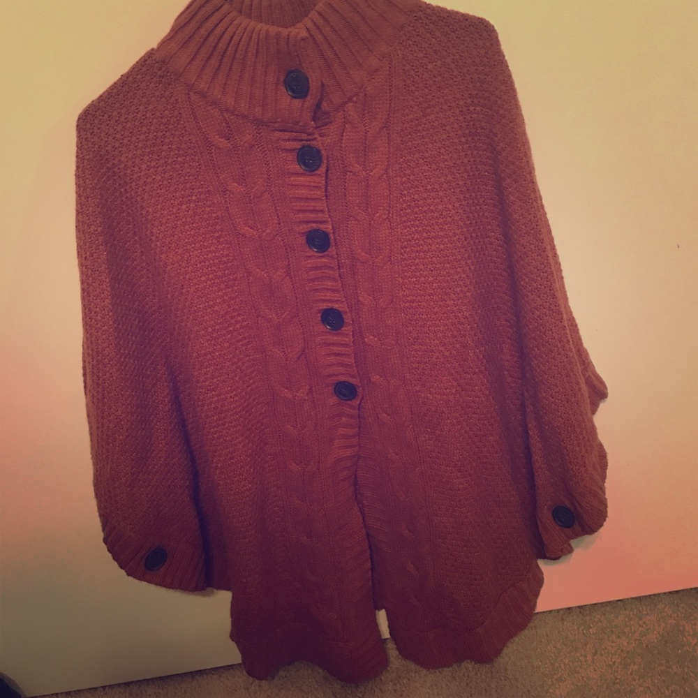 Burnt orange buttoned poncho