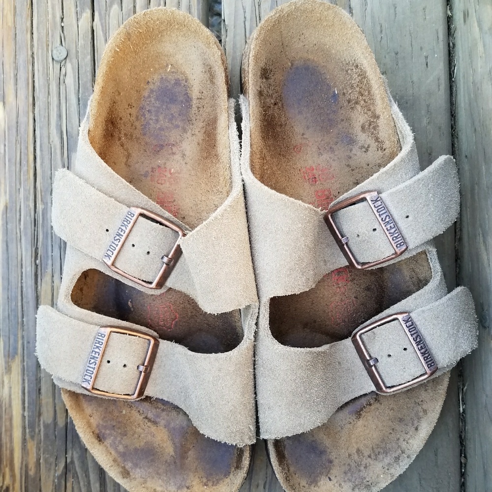 Tan Arizona Birkenstocks