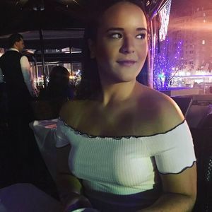 Meet your Posher, Julia