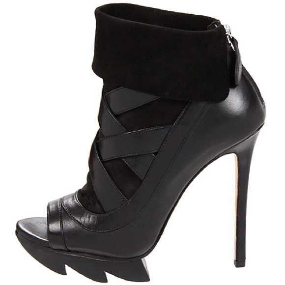 Camilla Skovgaard black suede leather booties
