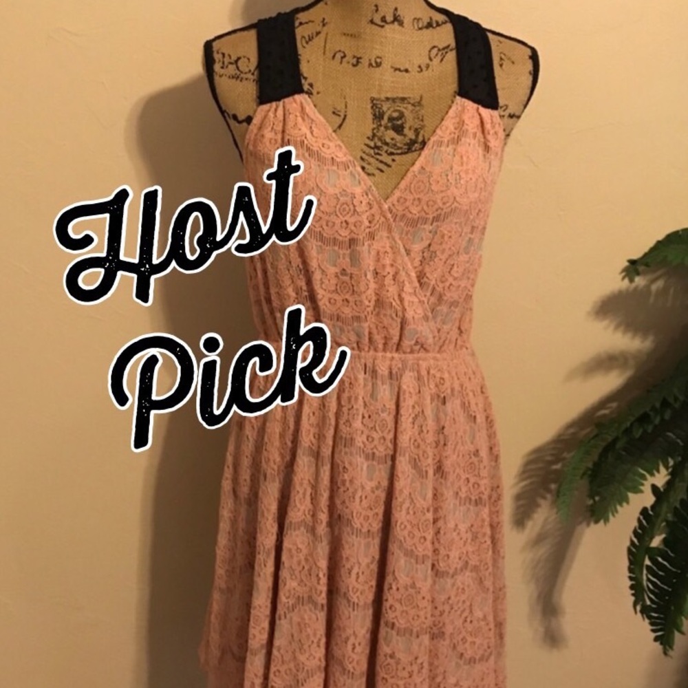 Hazel Lace Dress - Picture 1 of 8