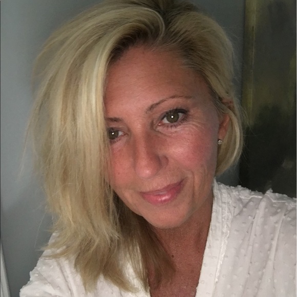 Meet your Posher, Mary - Picture 1 of 1