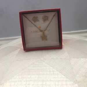 Earring and necklace set