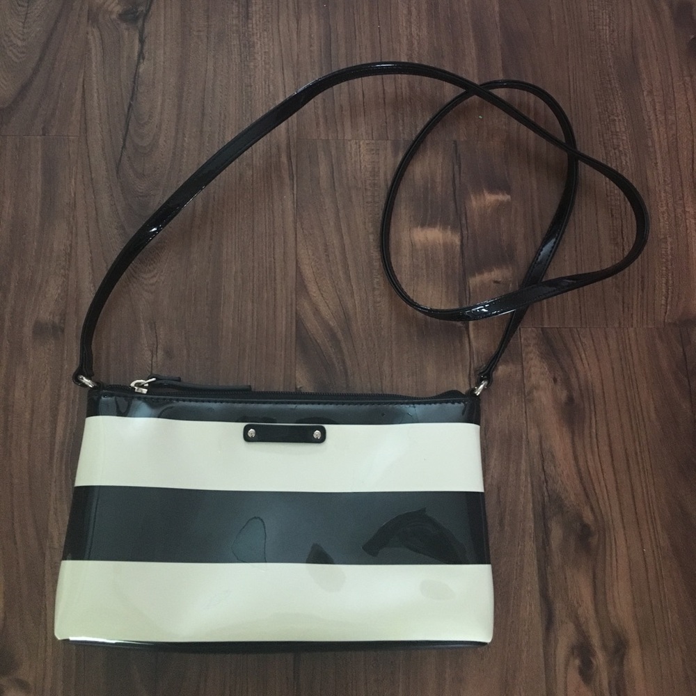 Kate Spade Penn Valley Cross Body Bag