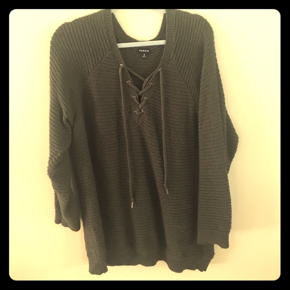 Torrid size 3 lace up sweater