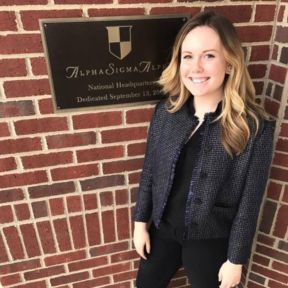 Meet your Posher, Sara