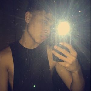 Meet your Posher, Anthony