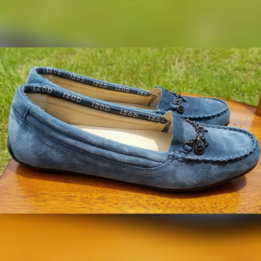 Izod Women's Loafers