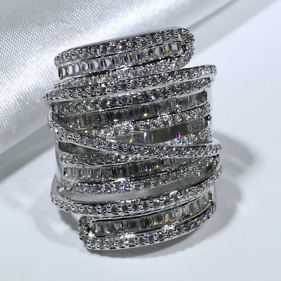 18k White Gold Filled AAA CZ Cluster Ring - Picture 3 of 5