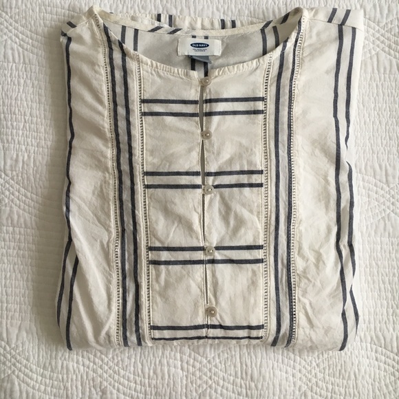 Old Navy Tops - 2 for $10 🌸🌸Old Navy Vintage Look Stripes