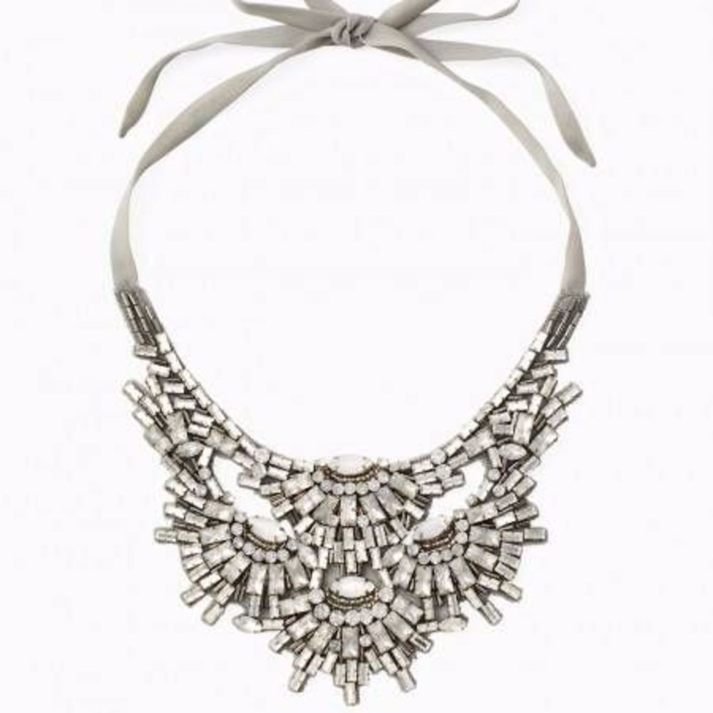 Stella & Dot Gala Statement Necklace
