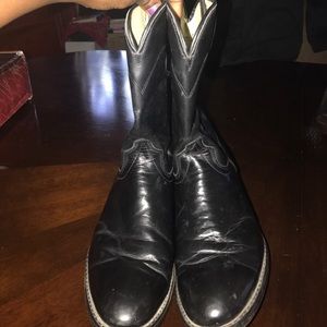Laredo 8.5 D black leather cowboy boots