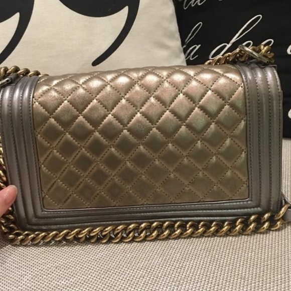 Chanel Sold - Picture 4 of 8