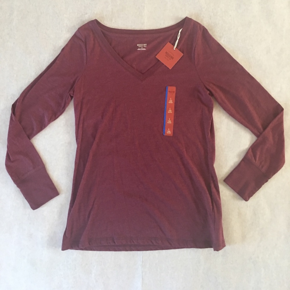 Burgundy V-neck long sleeve.