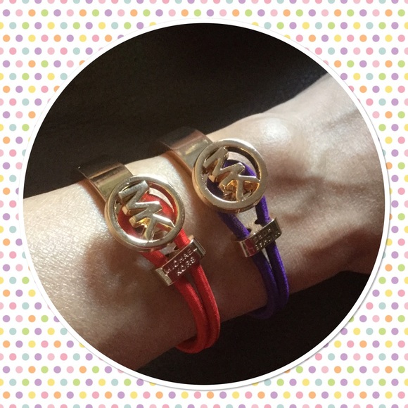 Beautiful Charm letters pendant bracelet - Picture 3 of 6