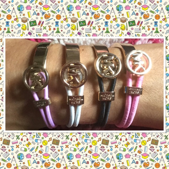 Beautiful Charm letters pendant bracelet - Picture 5 of 6