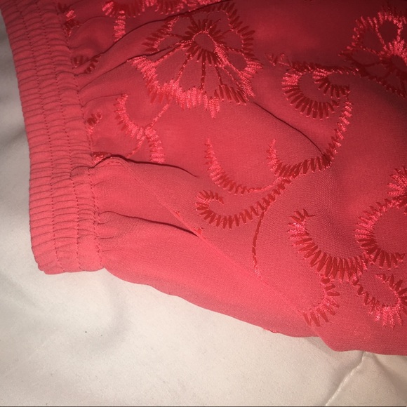 soft short with pockets - Picture 4 of 4