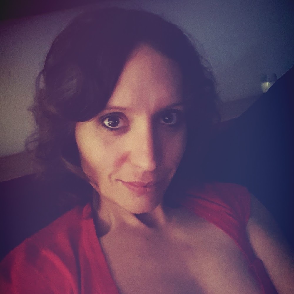 Meet your Posher, Angela