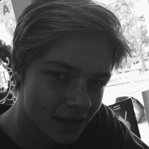 Meet your Posher, Sam