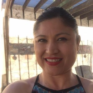 Meet your Posher, Claudia