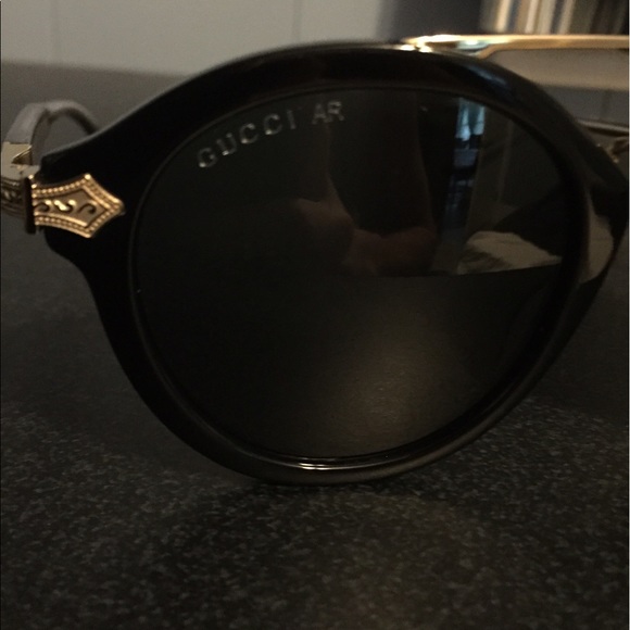 Gucci Round-Frame Acetate Sunglasses - Picture 2 of 5