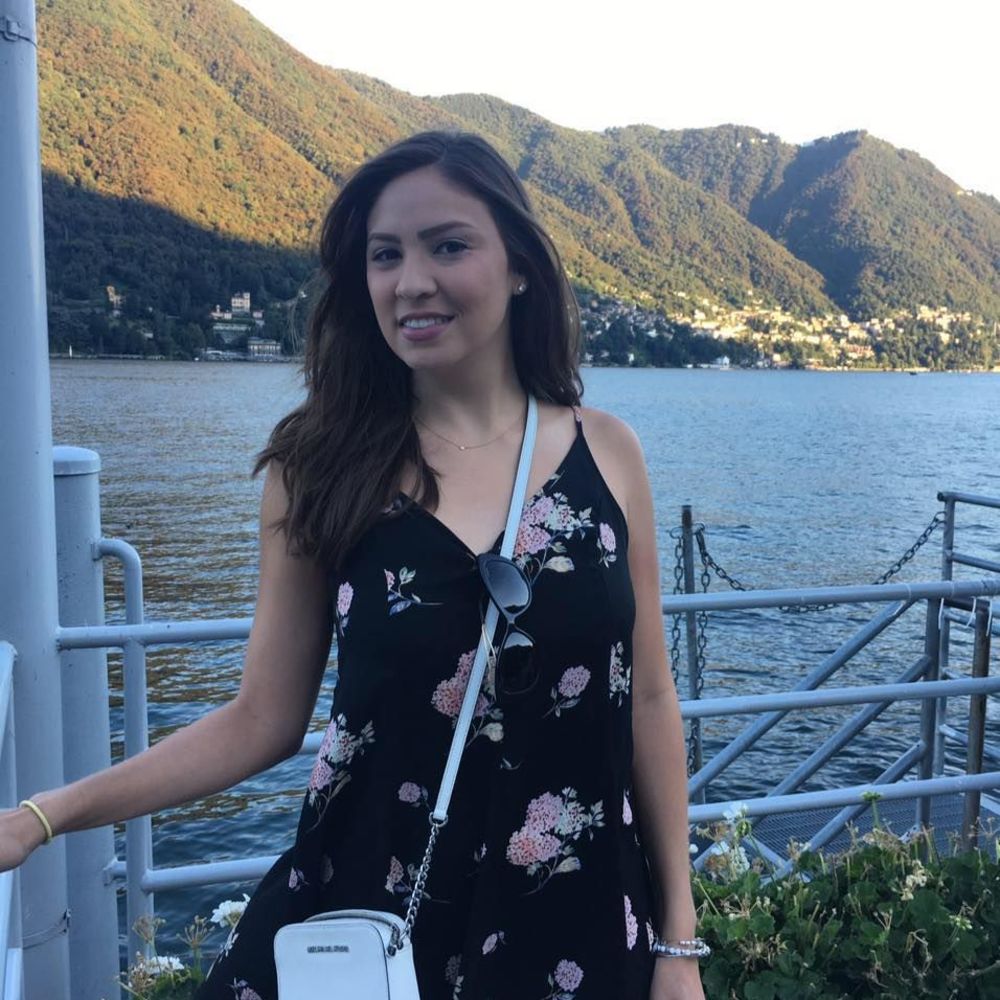 Meet your Posher, Nicole