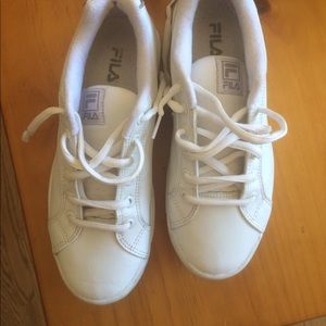 Women's fila sneakers
